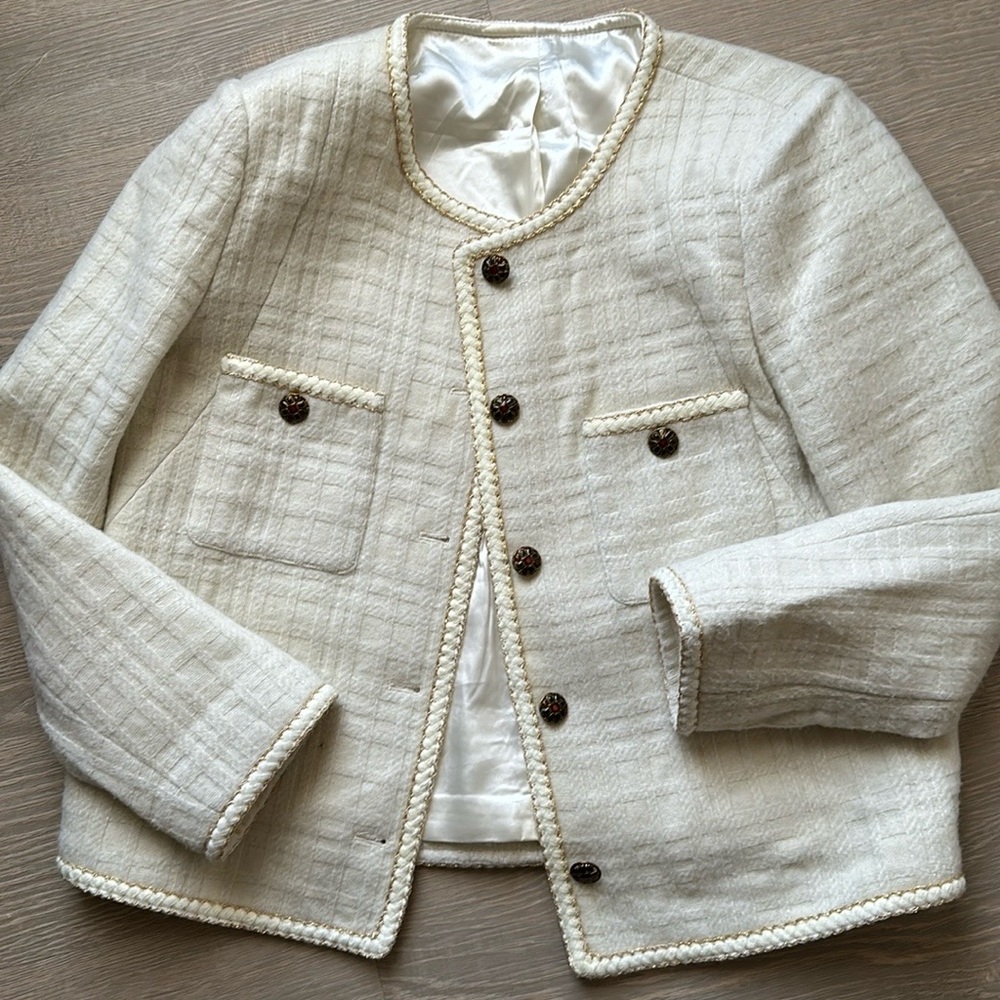 100 wool coat